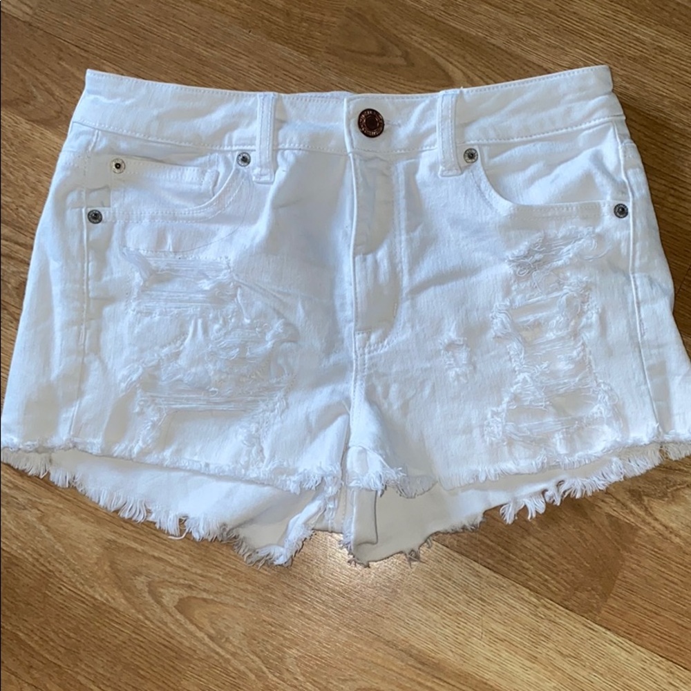 American Eagle White Shorts